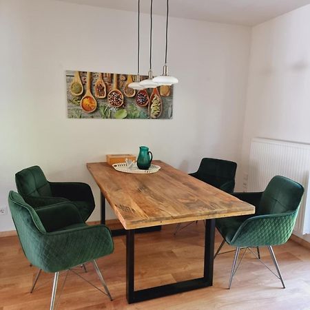 Wohlfuehloase Apartamento Sankt Wendel Exterior foto